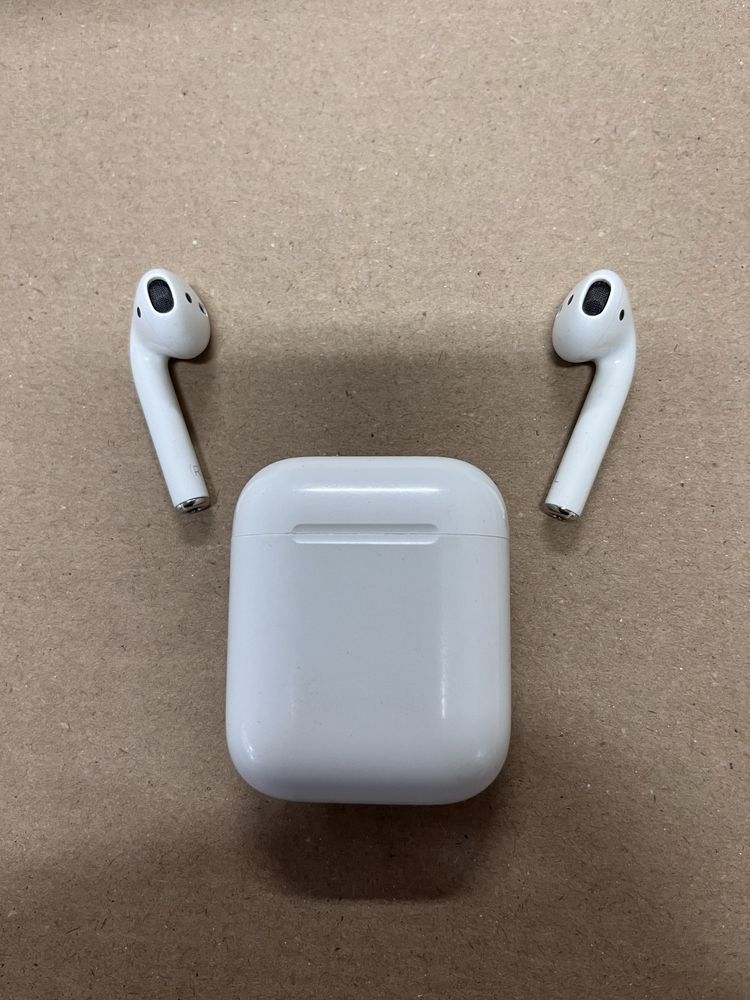 Apple AirPods 2 ОРИГИНАЛНИ слушалки