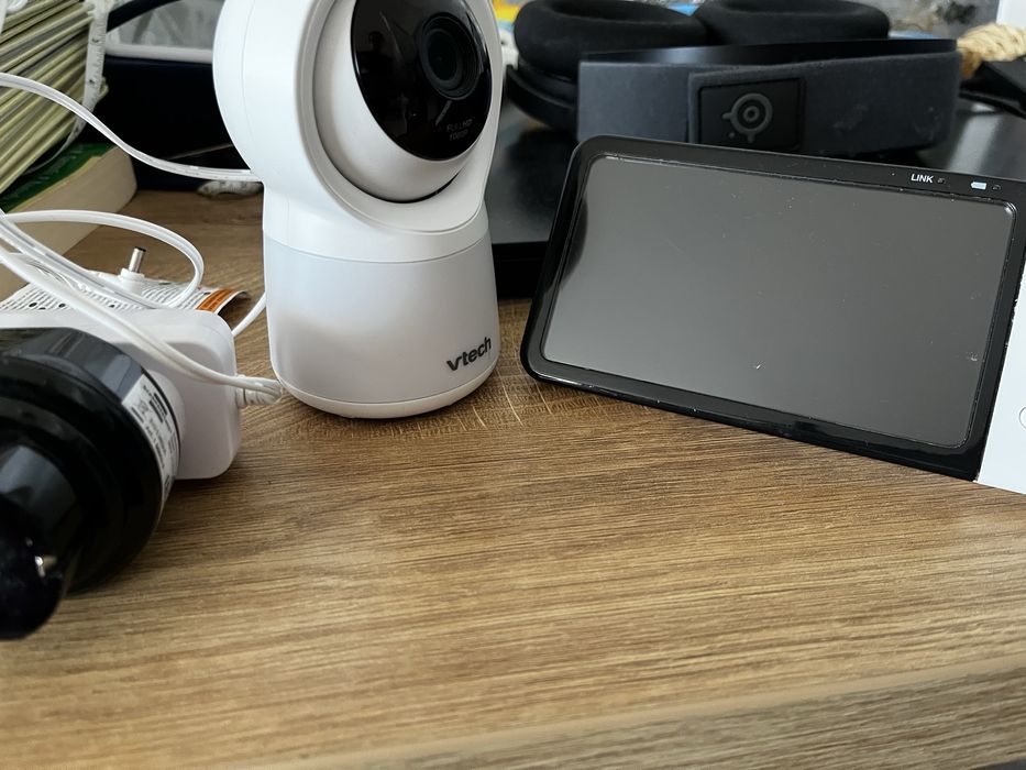 Бебефон и камера 1080p vtech