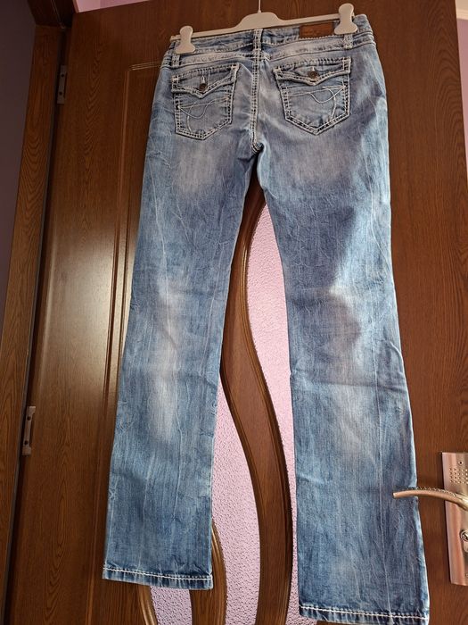 Vând Blugi Damă Denim Mărimea 30/32