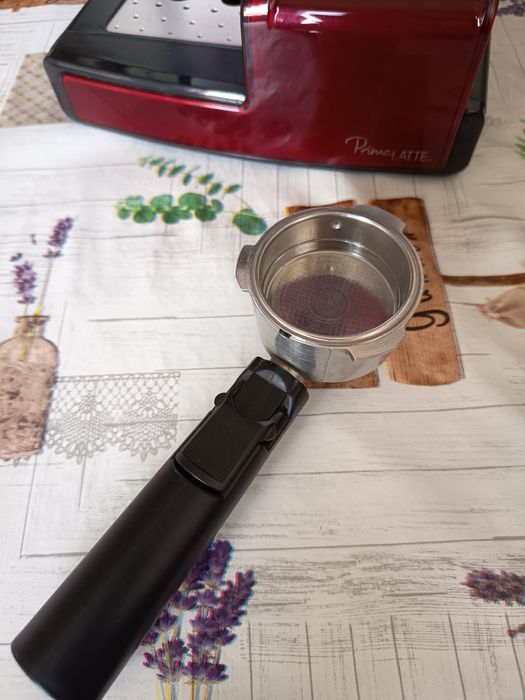 Vând expresor cafea Breville Prima latte