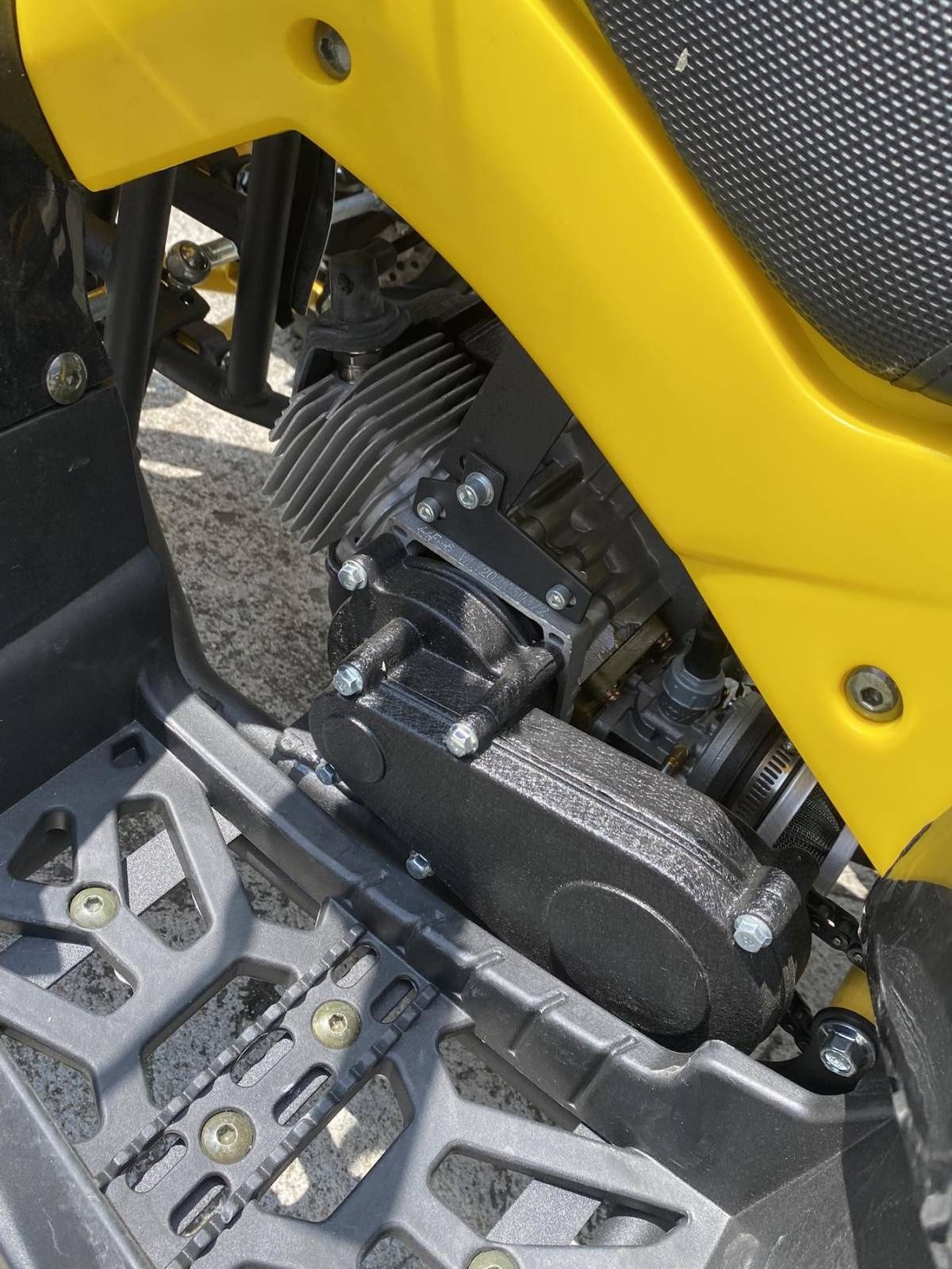 Децко Бензиново ATV MaxMotors GRIZZLY SPORT 2023 - BLACK & YELLOW