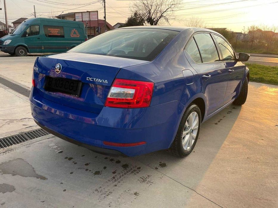 Vând Skoda Octavia 3 • Benzină • 2019