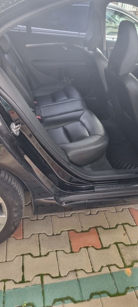 Volvo S80 2015 D4