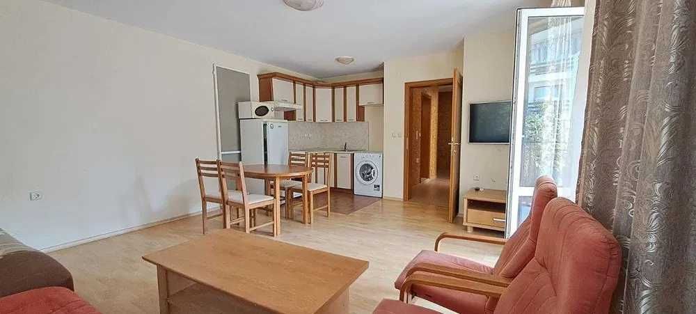 Продава се Двустаен апартамент в Свети Влас - 75 кв.м за 1200 €/кв.м - Снимка #3