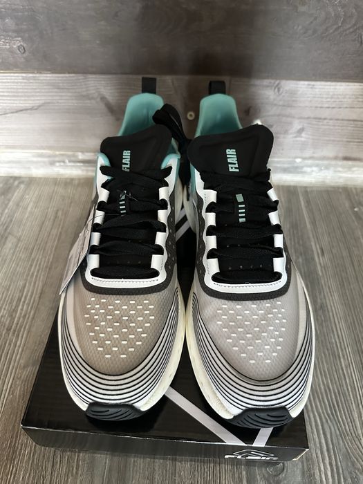 Маратонки Flair Ultra Light