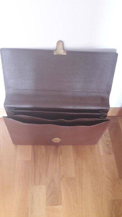 Servieta din piele naturala maro-calitate deosebita