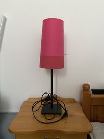 Настолна лампа