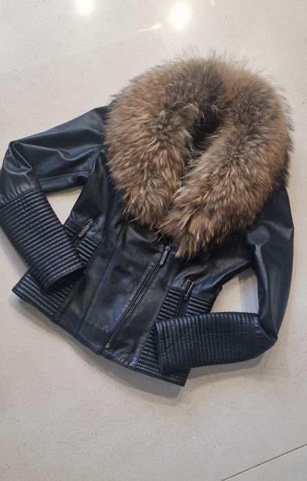 Geaca piele naturala cu guler din blana NOUA