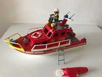 Playmobil city action- barca de salvare a pompierilor cu motor 70147