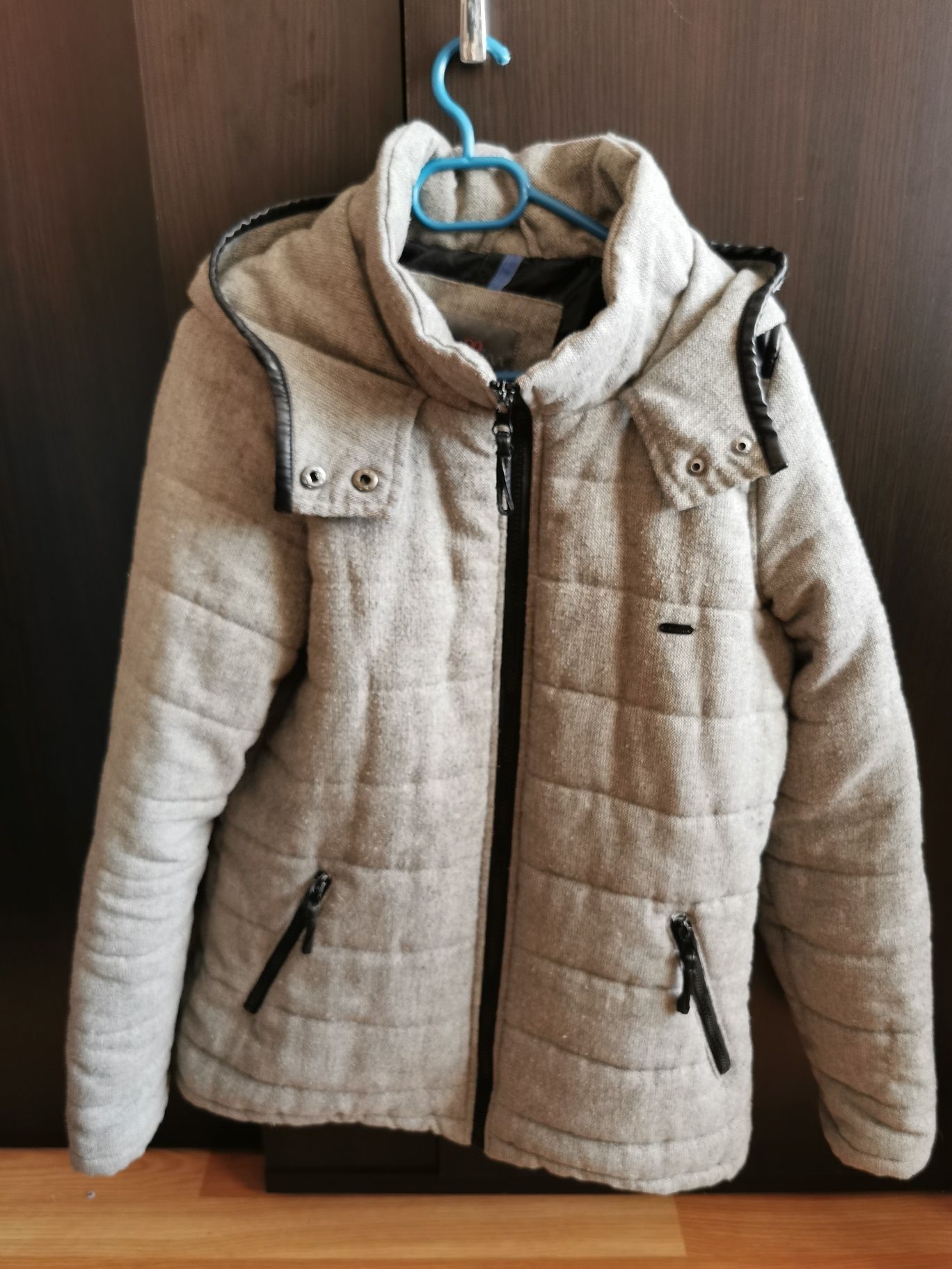 Jachetă de iarnă damă (geacă femei), mărimea S