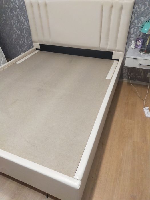 Срочно продам кровать двухспальная