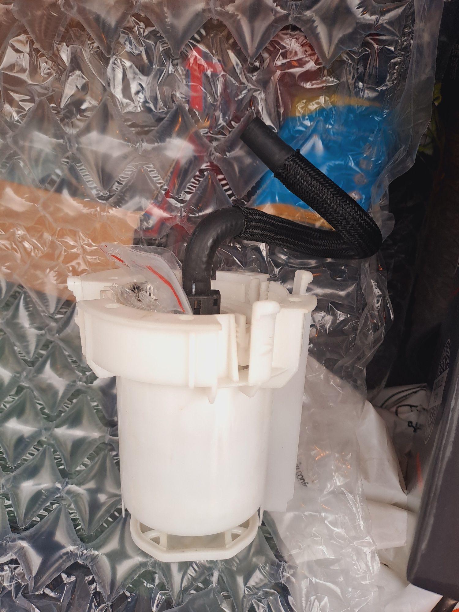 Pompă benzina /combustibil E01-1016