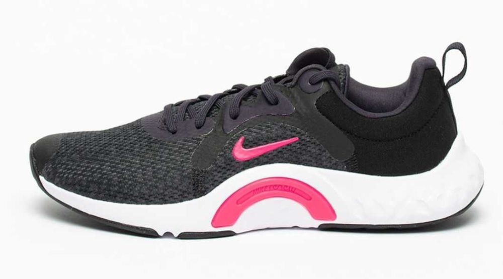 Pantofi sport dama NIKE, noi, cu eticheta, marime 35.5