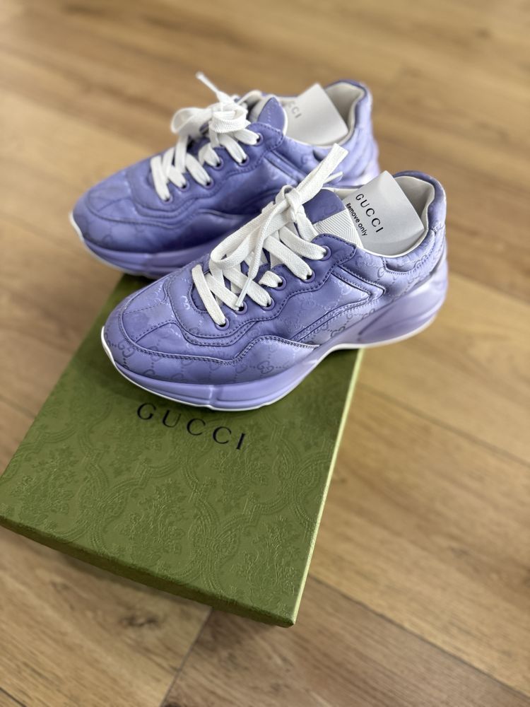 Adidasi Gucci sneakers