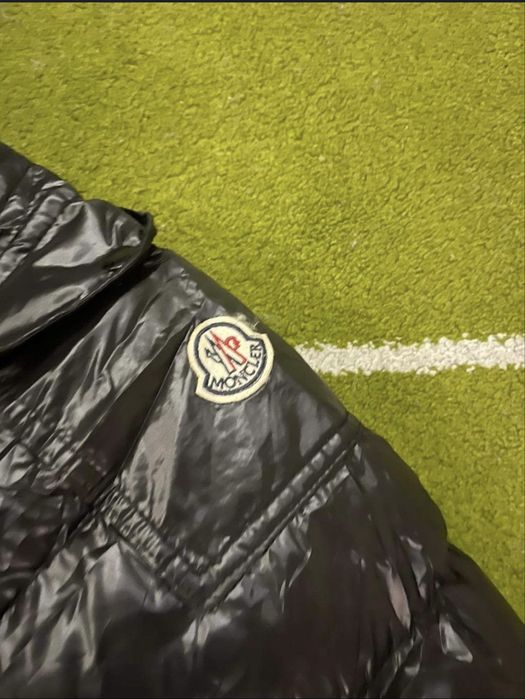 Moncler яке носено един път