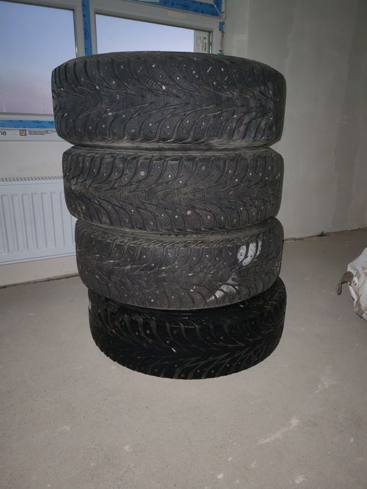 Продам резину 185 /65/15