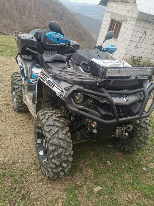 Vând atv Can-am outlander 1000r