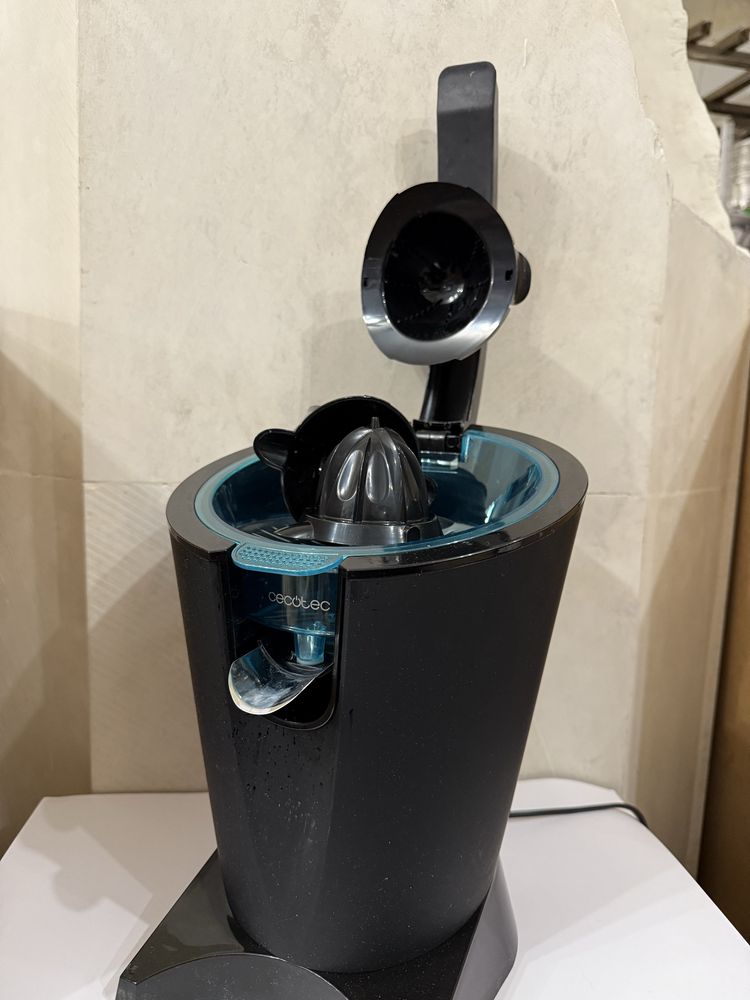 Сокоизтисквачка Cecotec