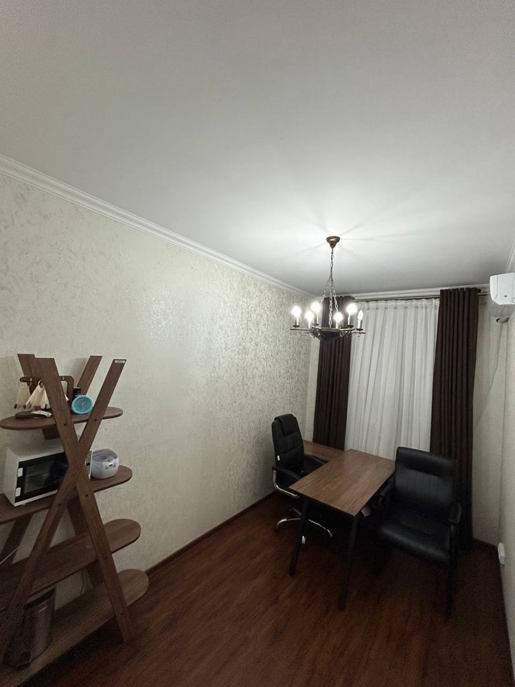 Продается 4-х комнатная квартира ЖК ‘’ Замок счастья’’ 117м2