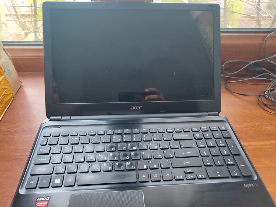 Acer Kompyuter sotiladi