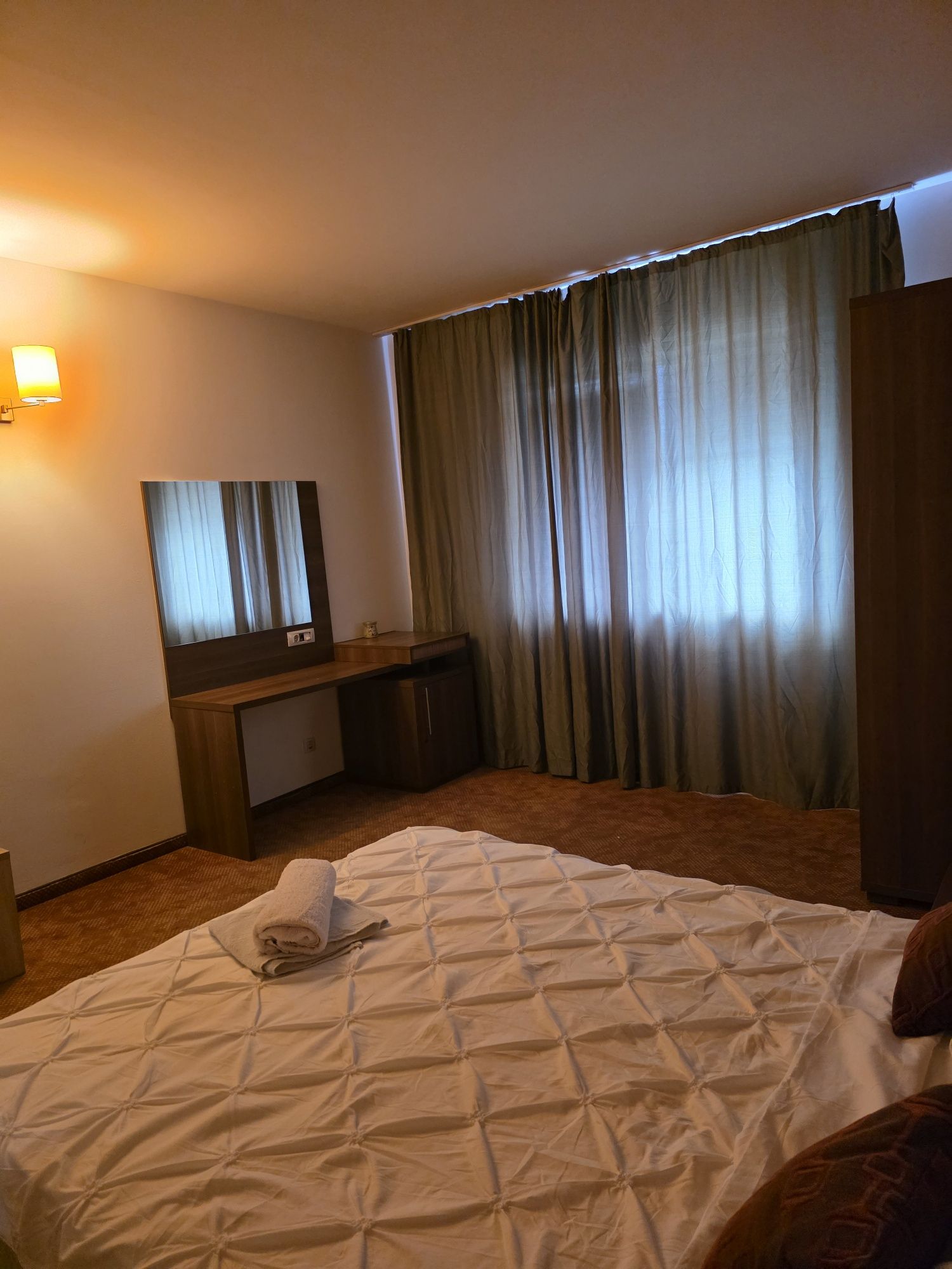 Regim Hotelier Non-stop Rin Grand