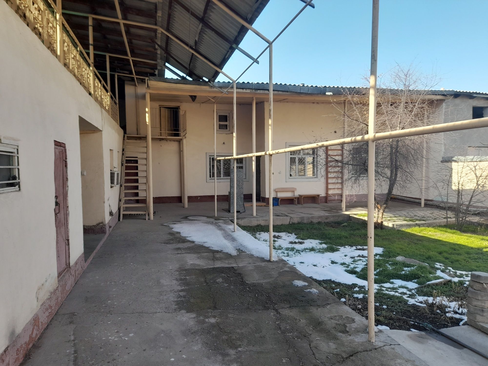 Сдаётся в аренду большой дом