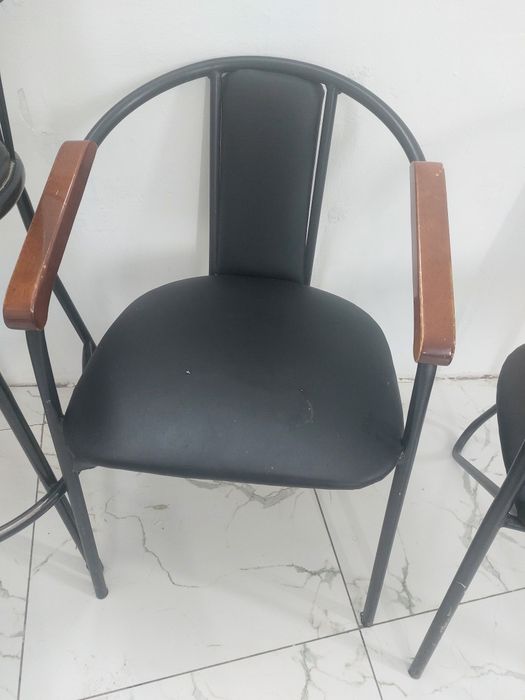 Стулья кресло кожаные