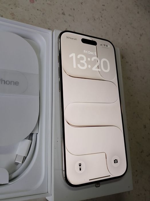 Iphone 17 Air Light Gold 256GB
