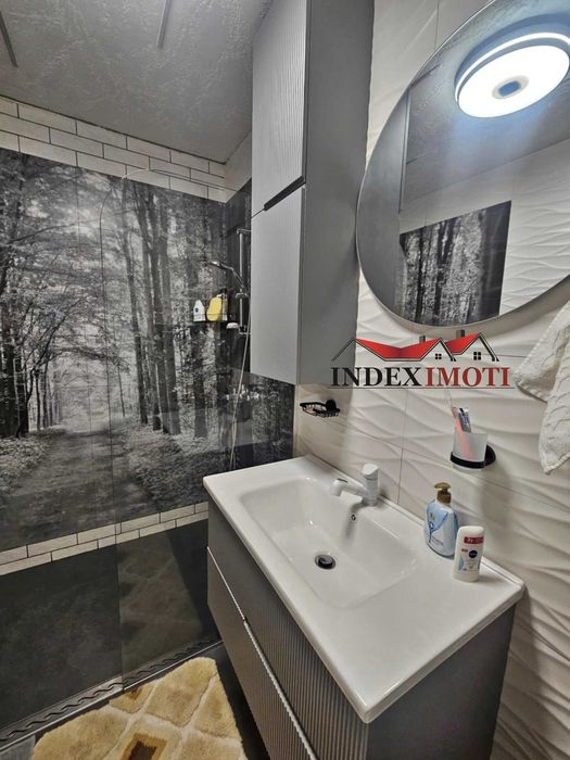 3-стаен апартамент-148кв.м,паркомясто и Голяма тераса с кухня