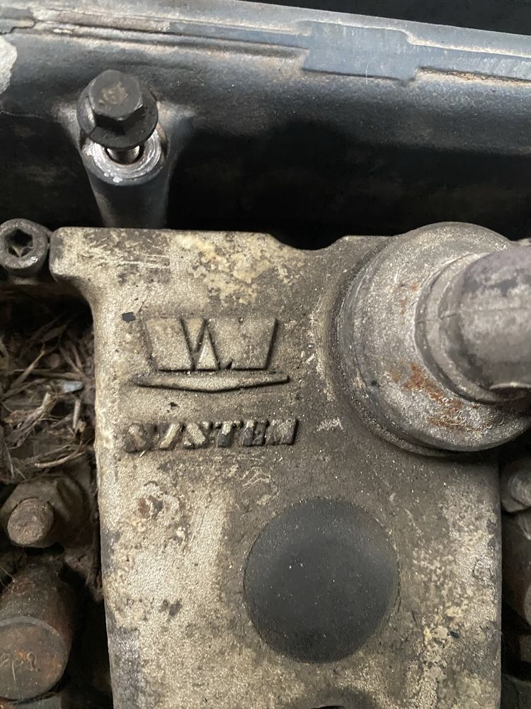 Motor Detroit Diesel D7061E2 cu 6 cilindri