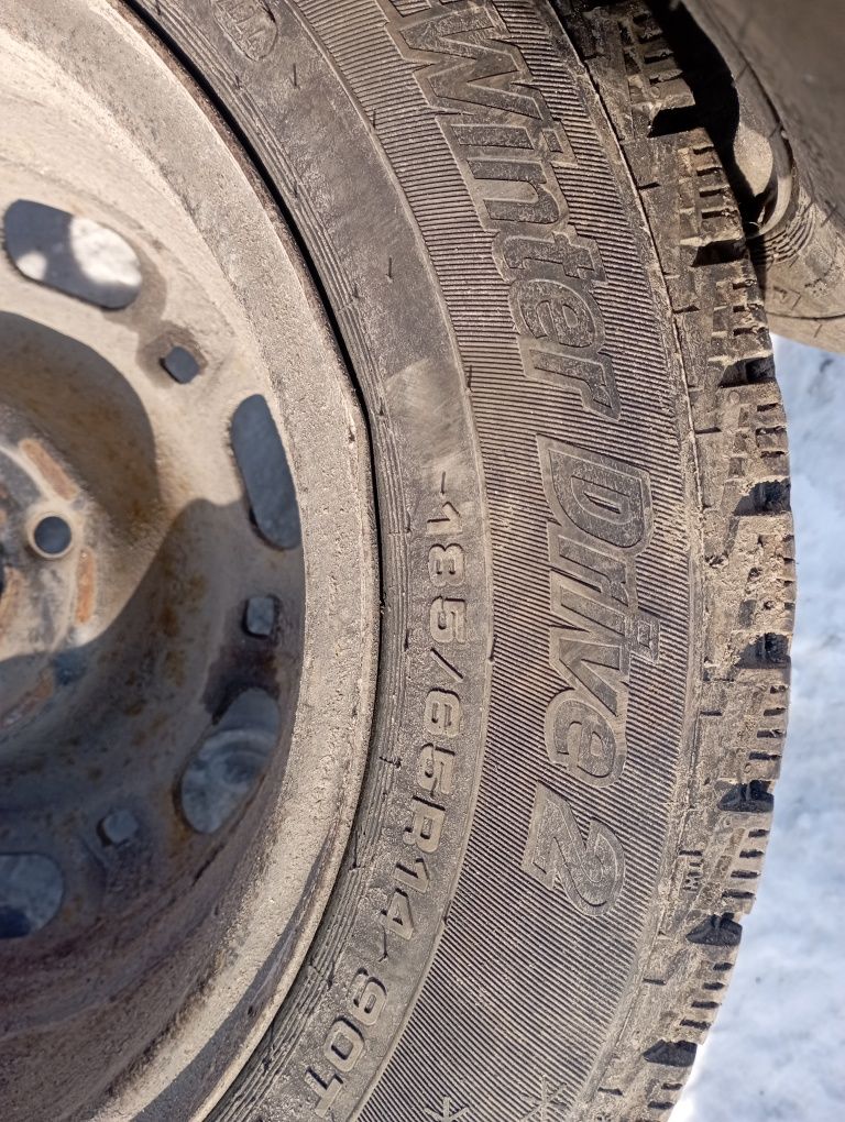 Продам авто шины .