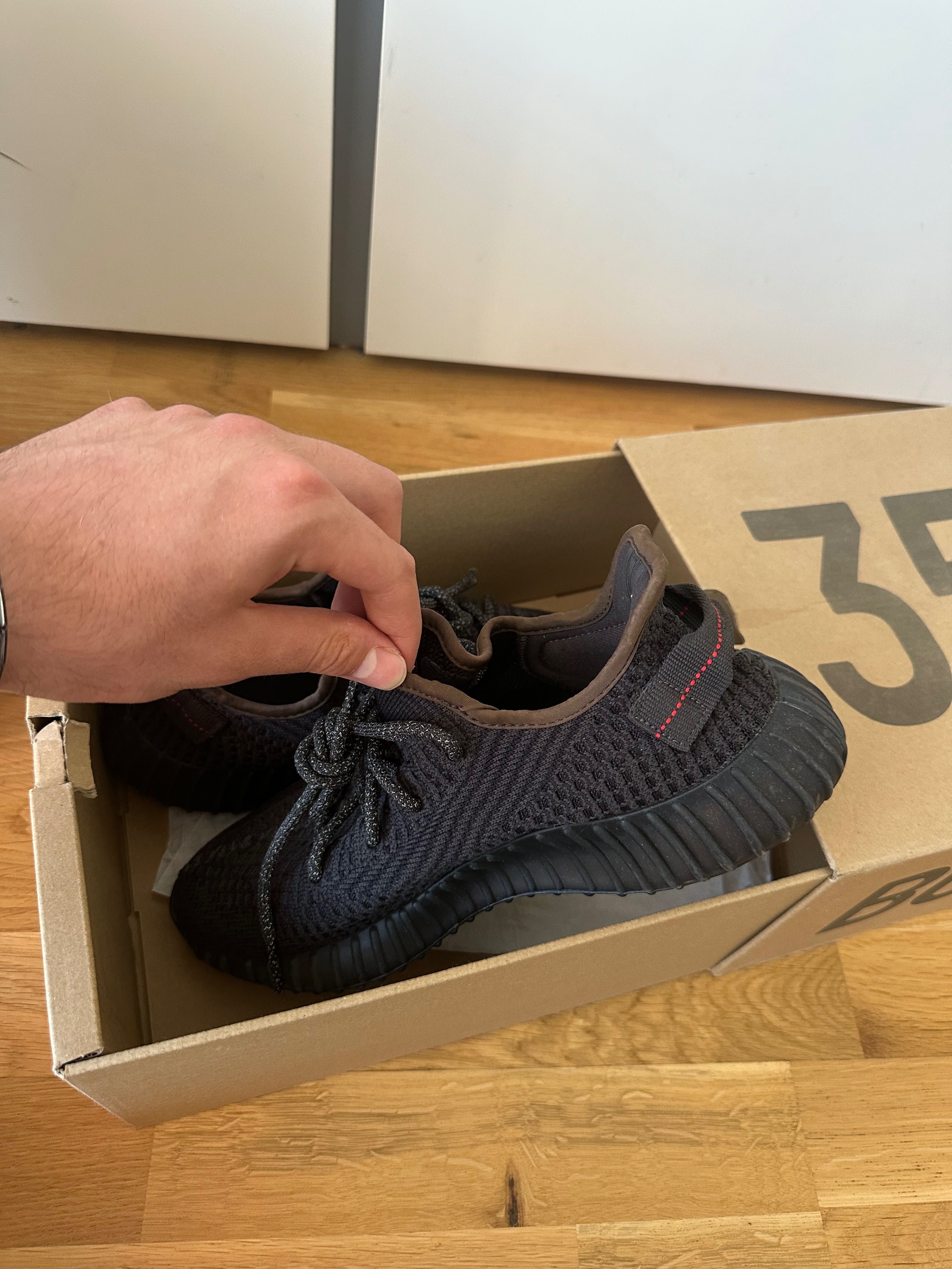 Adidas Yeezy Boots 350