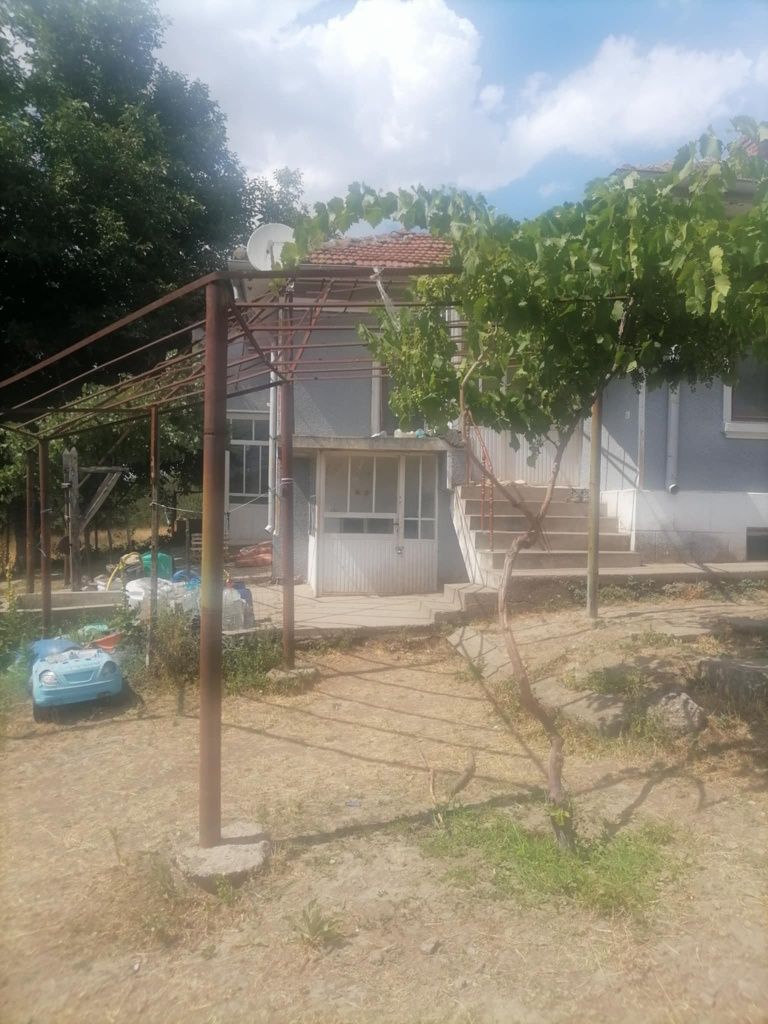 Продава се Къща в с. Зафирово, Област Силистра - 125 кв.м за 225 €/кв.м - Снимка #1