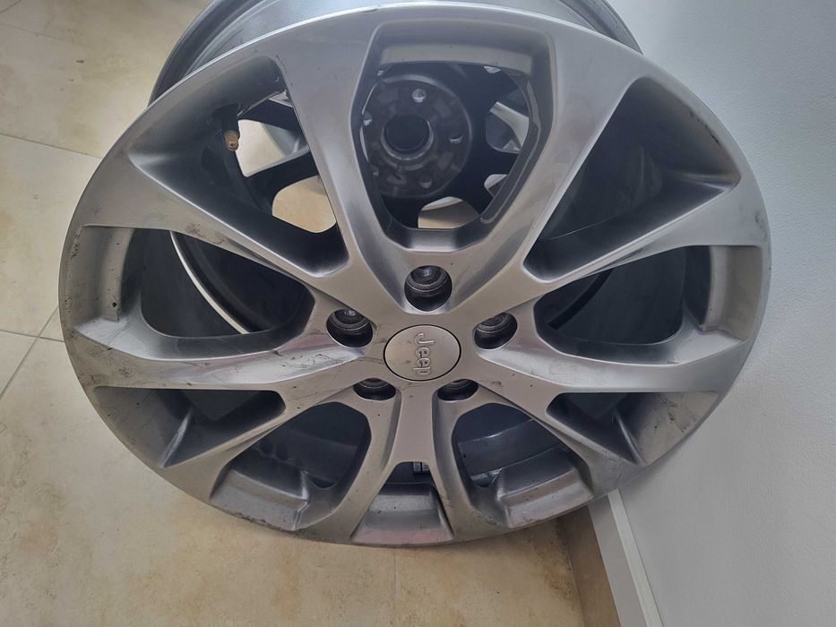 4бр. Джанти 20'' 8Jx20, ET56.4, 5x127, 71.5 mm централен отвор