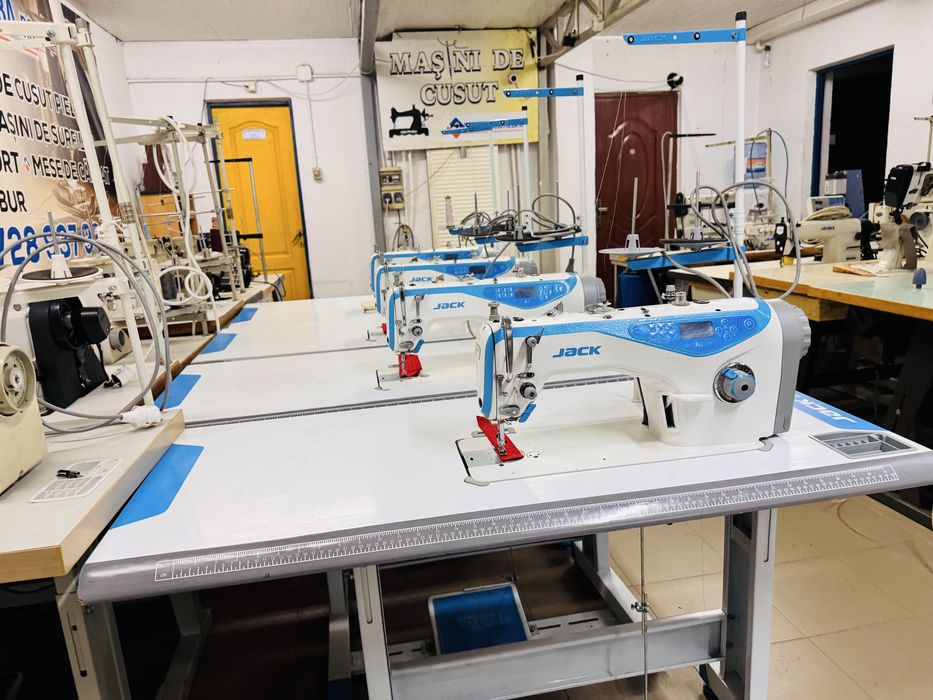 Masina de cusut jack A4 full automata la 220 v
