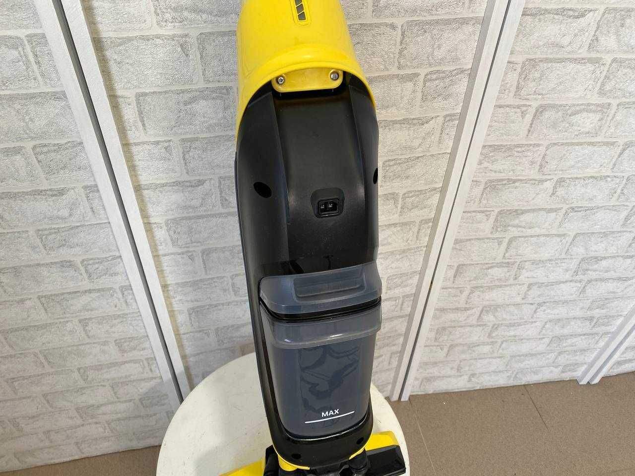 Подочистачка Karcher FC 5 CORDLESS Акумулаторен Електрически моп 460W