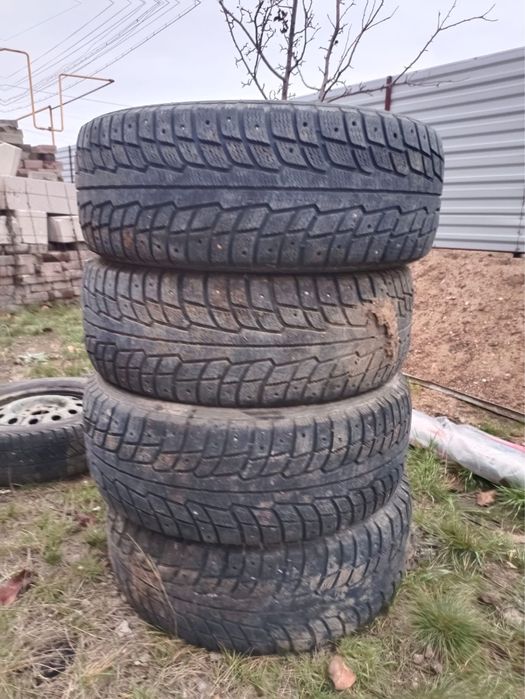 зимние шины в хорошем состоянии
