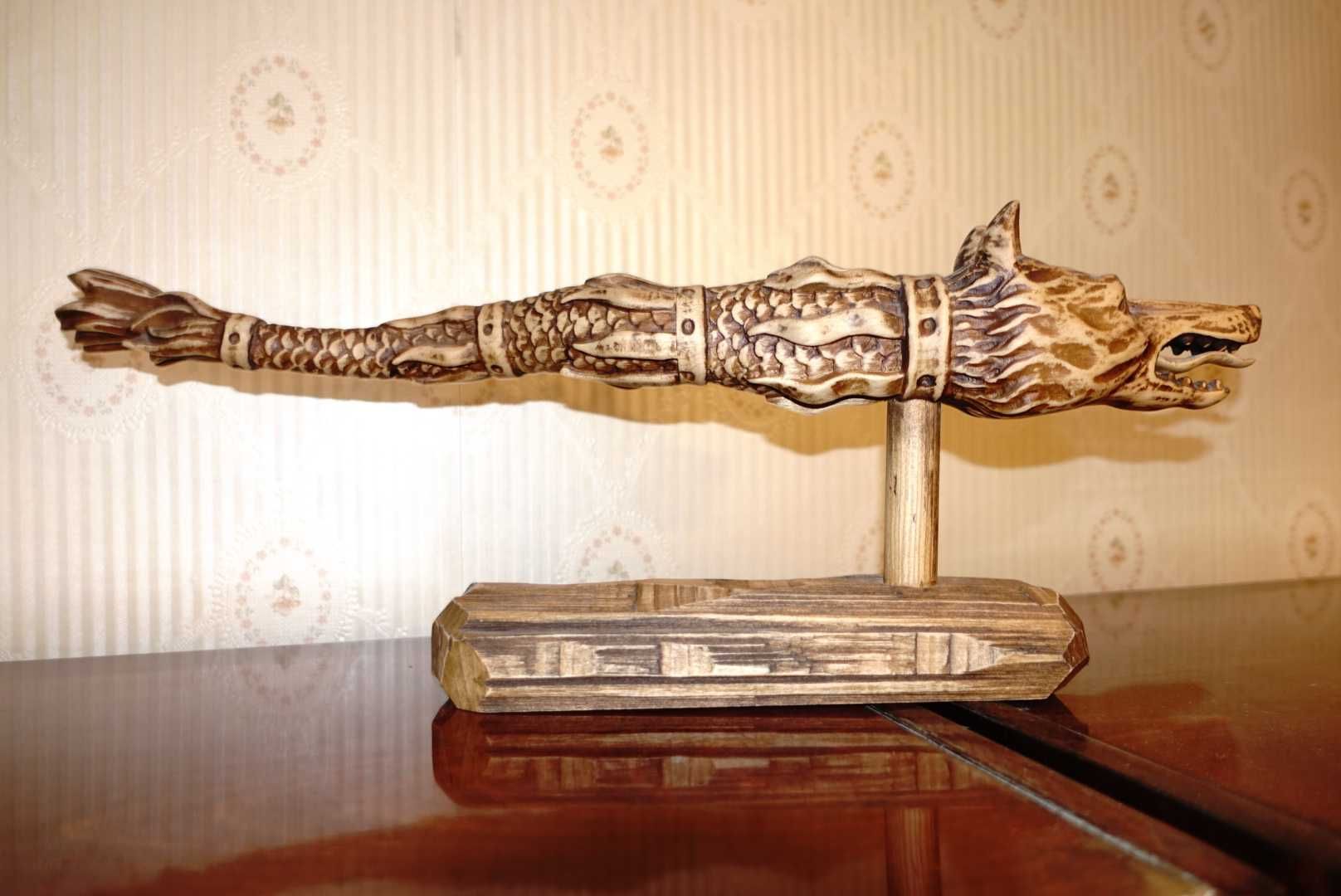 Lupul Dacic - sculptura lemn