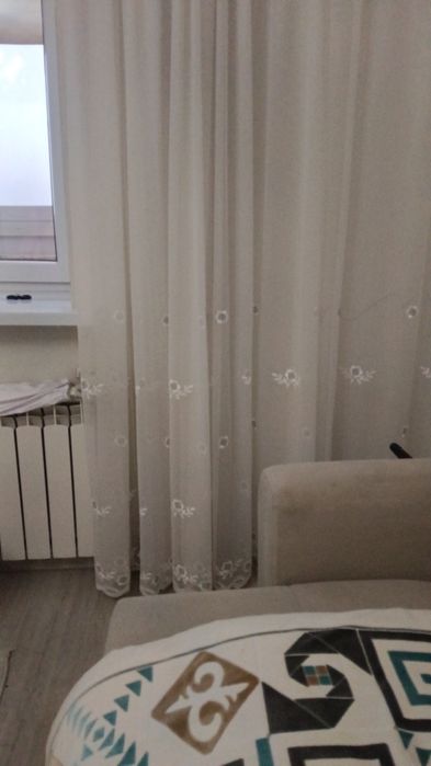 Продам тюль 8 метров.