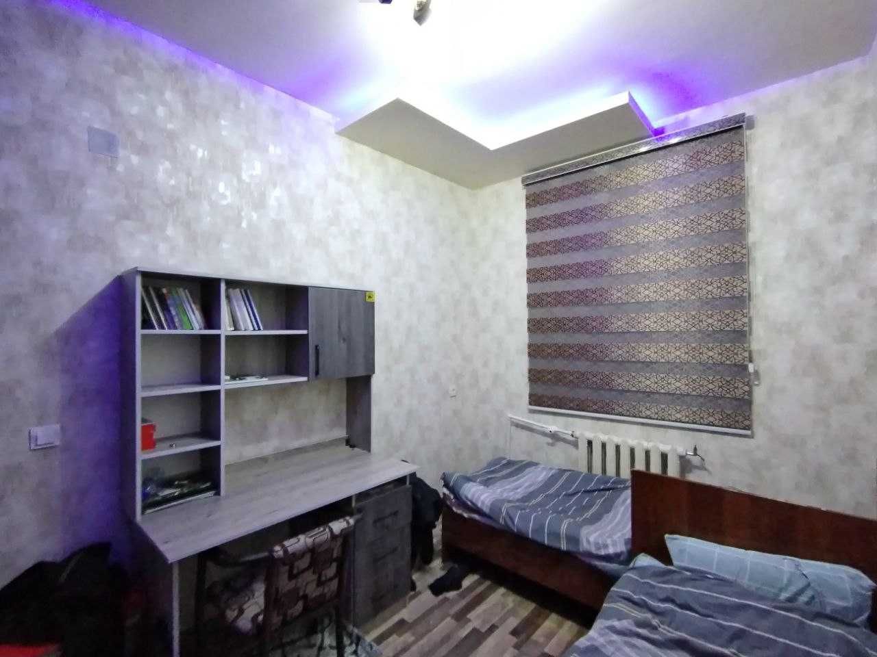 3 Хонали  кирпичный квартира сотилади 7 Гузал