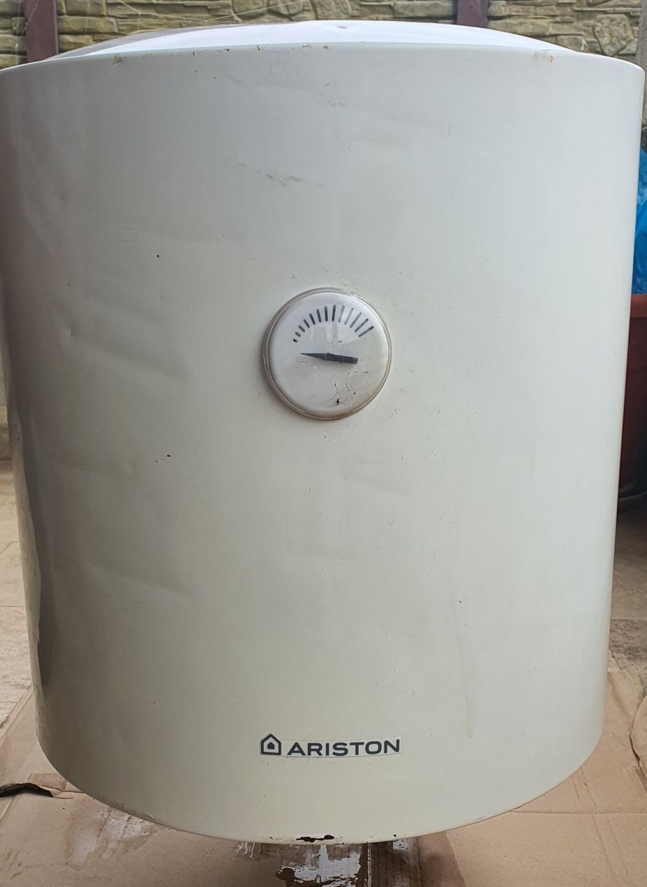 Boiler electric ariston