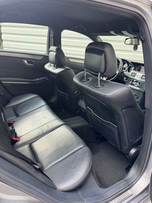 Mercedes Benz E220 cutie automata de vanzare in RATE FIXE FARA AVANS