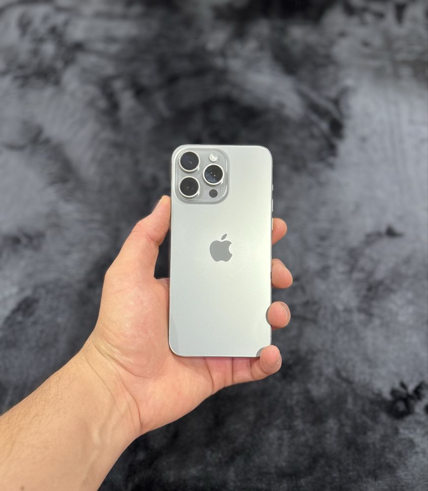 Iphone 15 pro max ideal