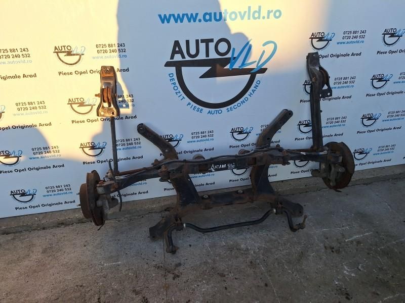 Punte spate 4x2 Chevrolet Captiva C100, C140