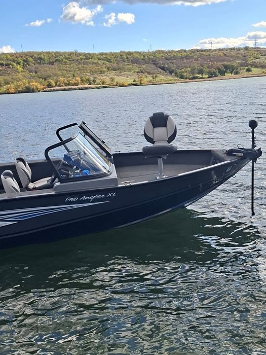 Vand barca Smokercraft Pro Angler XL 172 (USA)