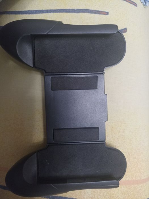 Подставка для телефона для игр