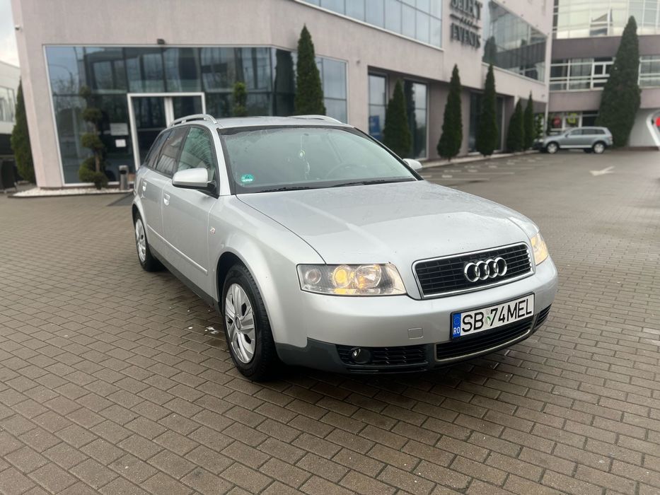 AUDI A4 B6 BREAK 1.6 Benzină