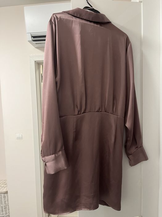 Официална рокля