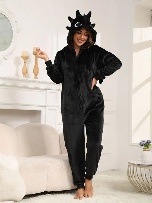 Топъл, пухкав домашен гащеризон дракон