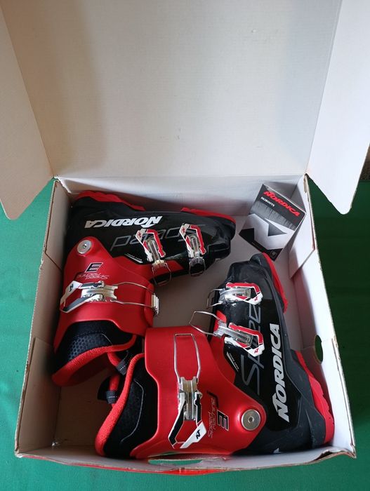 Clapari copii Nordica Speed 36-37